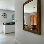 Maison Familiale 400m De La Holiday home