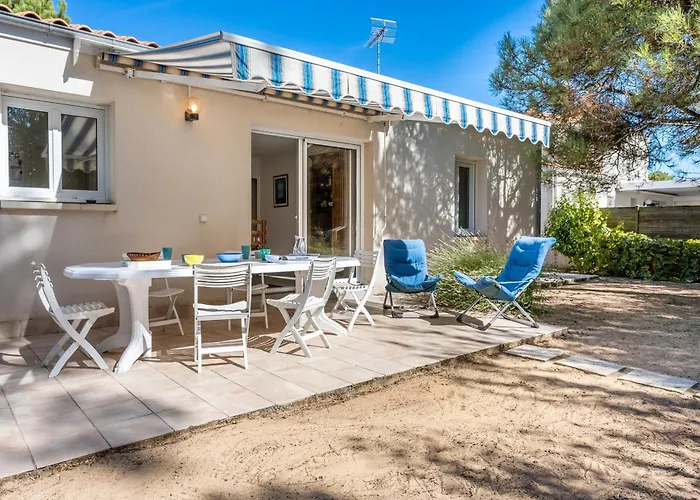 Maison Familiale 400m De La Nyaraló