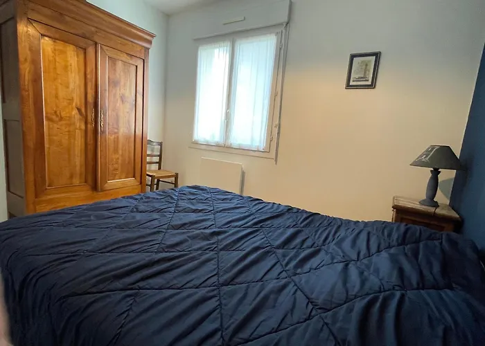 Maison Familiale 400m De La Nyaraló *